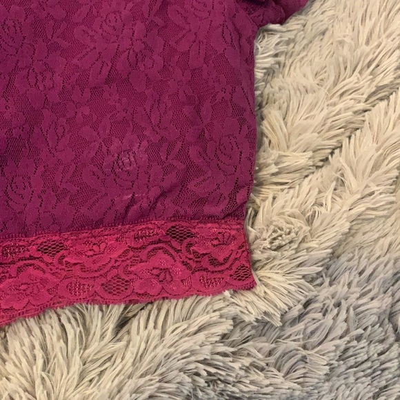 Crop Top - Picture 4 of 5